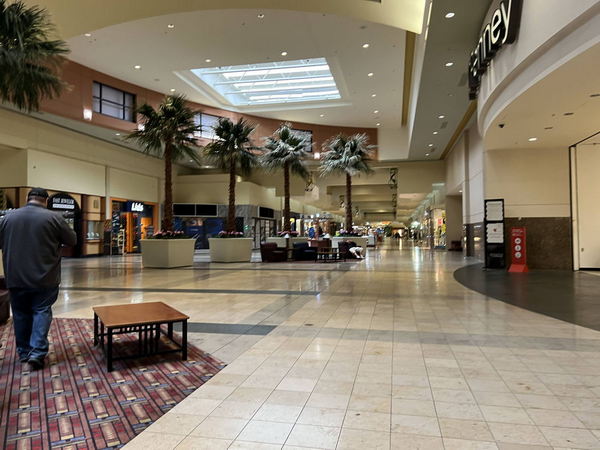 Lansing Mall - Aug 13 2022 (newer photo)